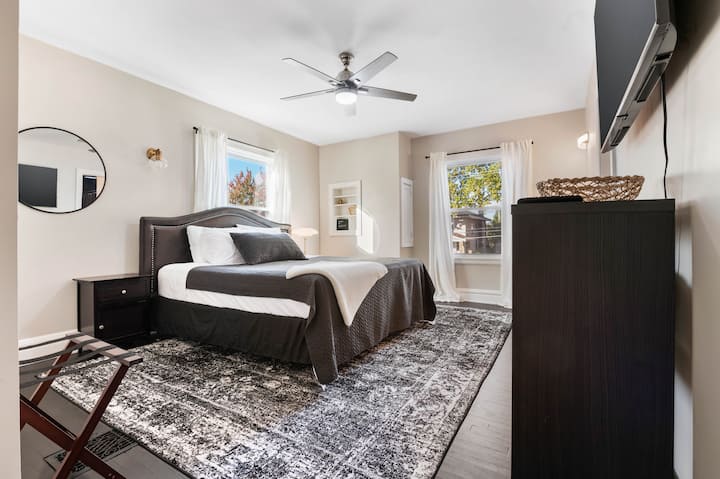 Hlavná spálňa na 2. poschodí