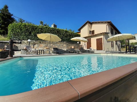 2 Bedroom Villa with Private Pool, Mountain Views