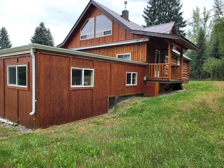 10 Best Airbnb Vacation Rentals In Quesnel, Canada Updated 2024 Trip101