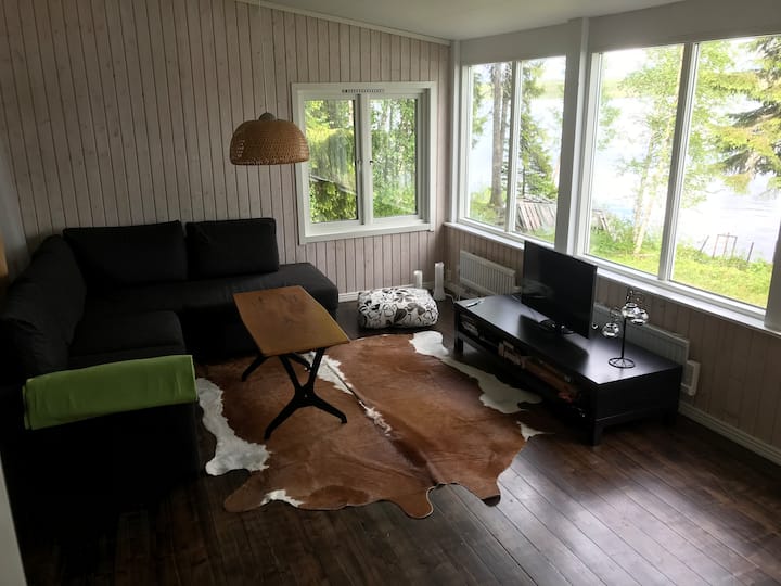 Trevlig Stuga Vid Sjö - Suecia
