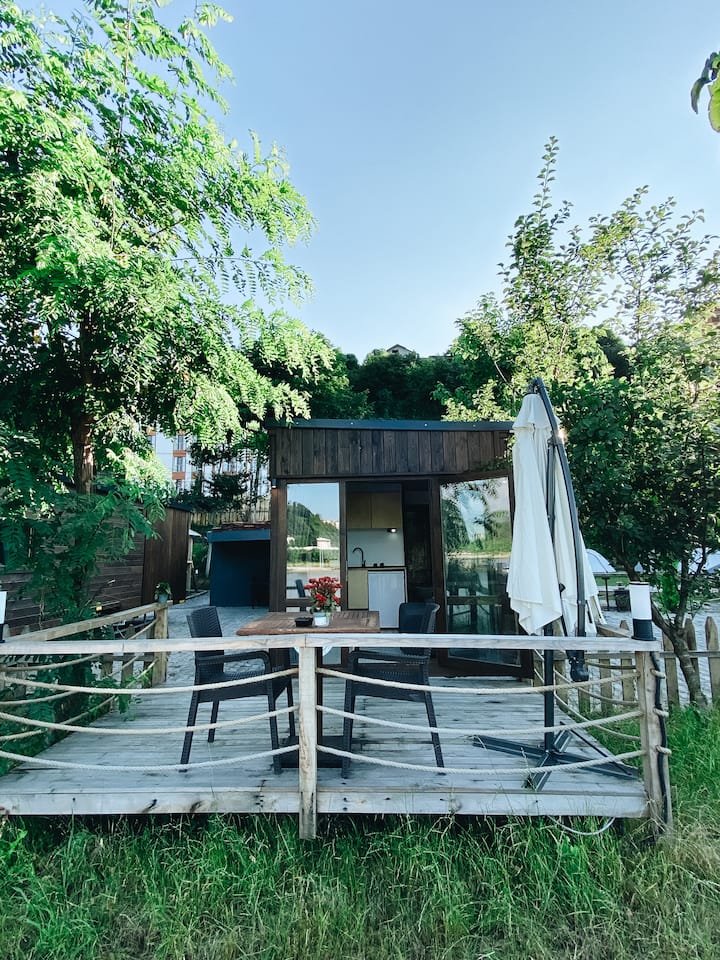 Danzi Camping River Tiny House Burme