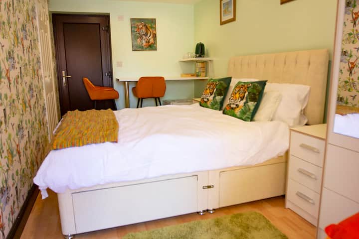 The Tiger Room B&b - Ely