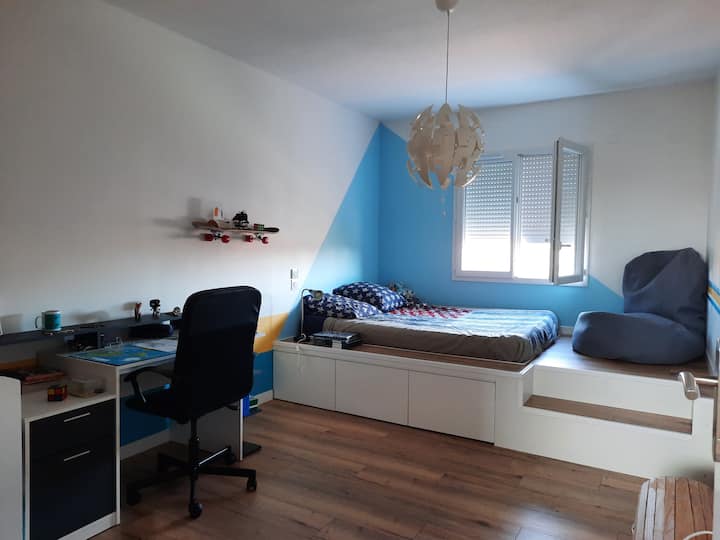 Двокатна соба