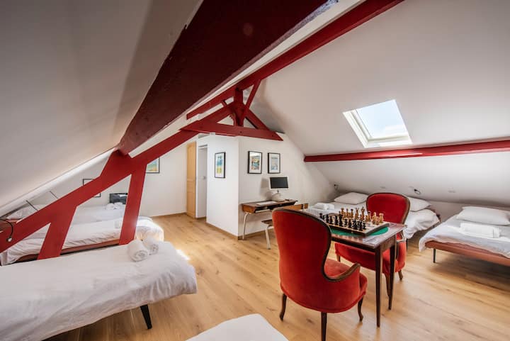 Slaapzaal met 6 bedden