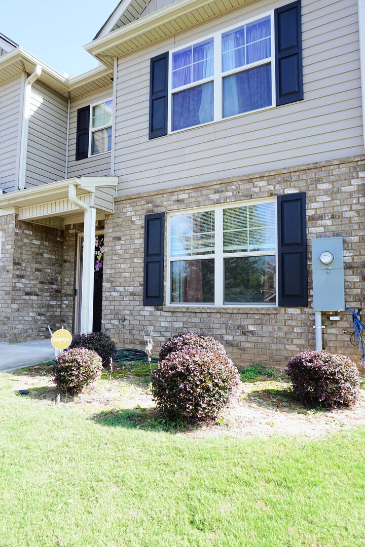 Real Pleasant 3 Bedroom Home Houses for Rent in McDonough, United States Airbnb