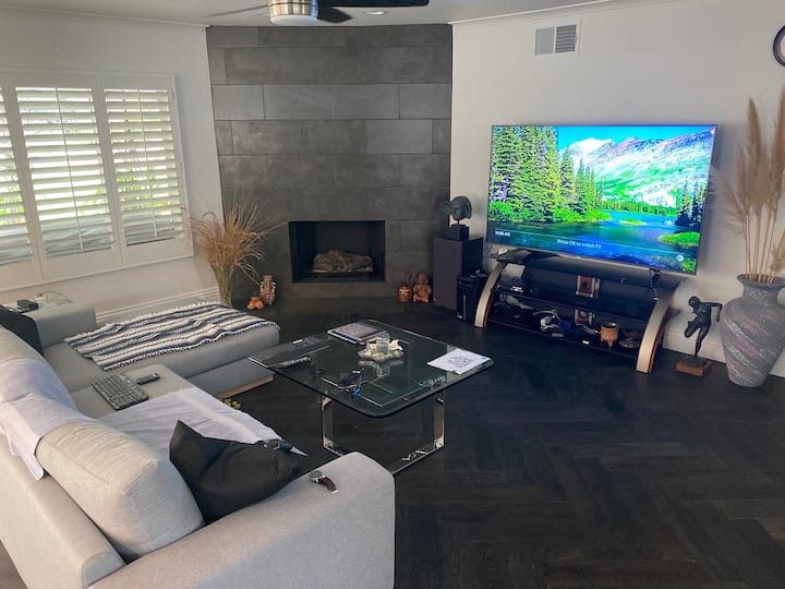 Single Story 3 Br Home, 4th Room Use As Office - Chino Hills, CA