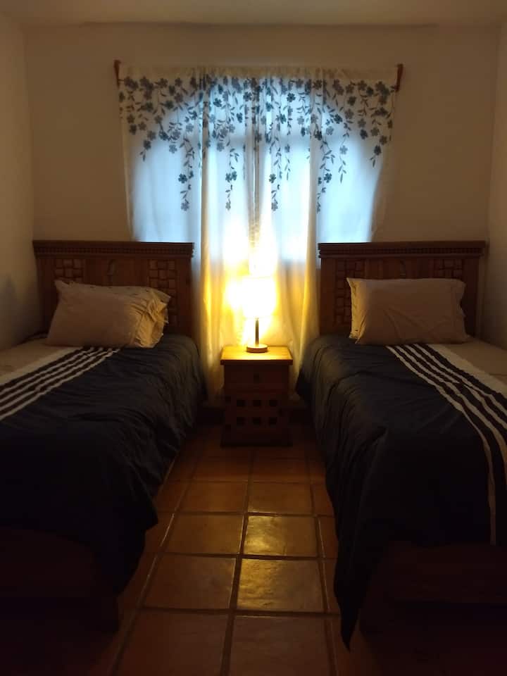 غرفة النوم 2