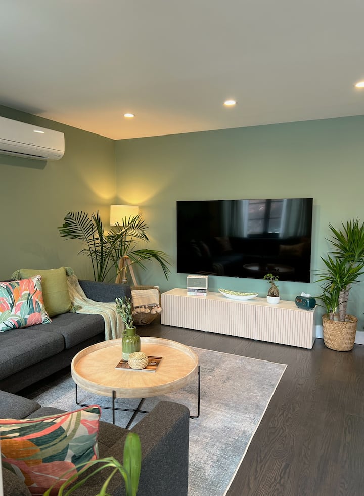 Brooklyn Apt W/ Private Parking & Close To Subway. - Brooklyn