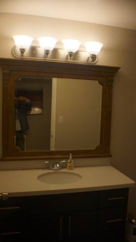 5 Bedroom Nice and Modern gallery image 4