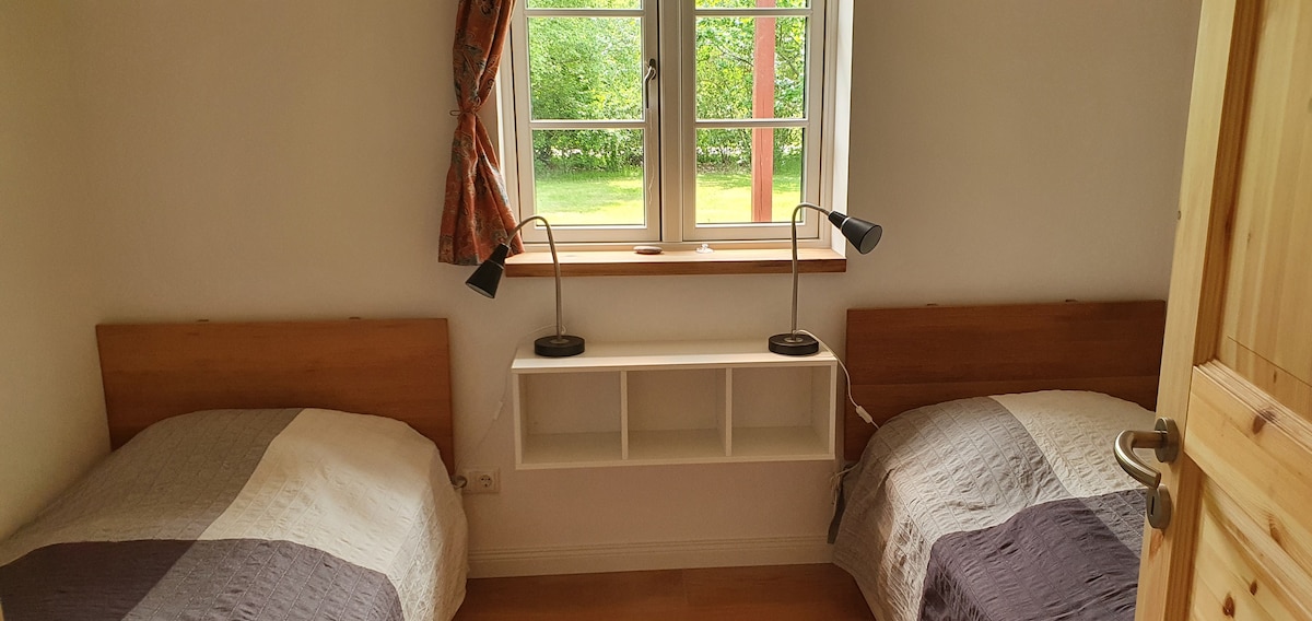 საძინებელი 1