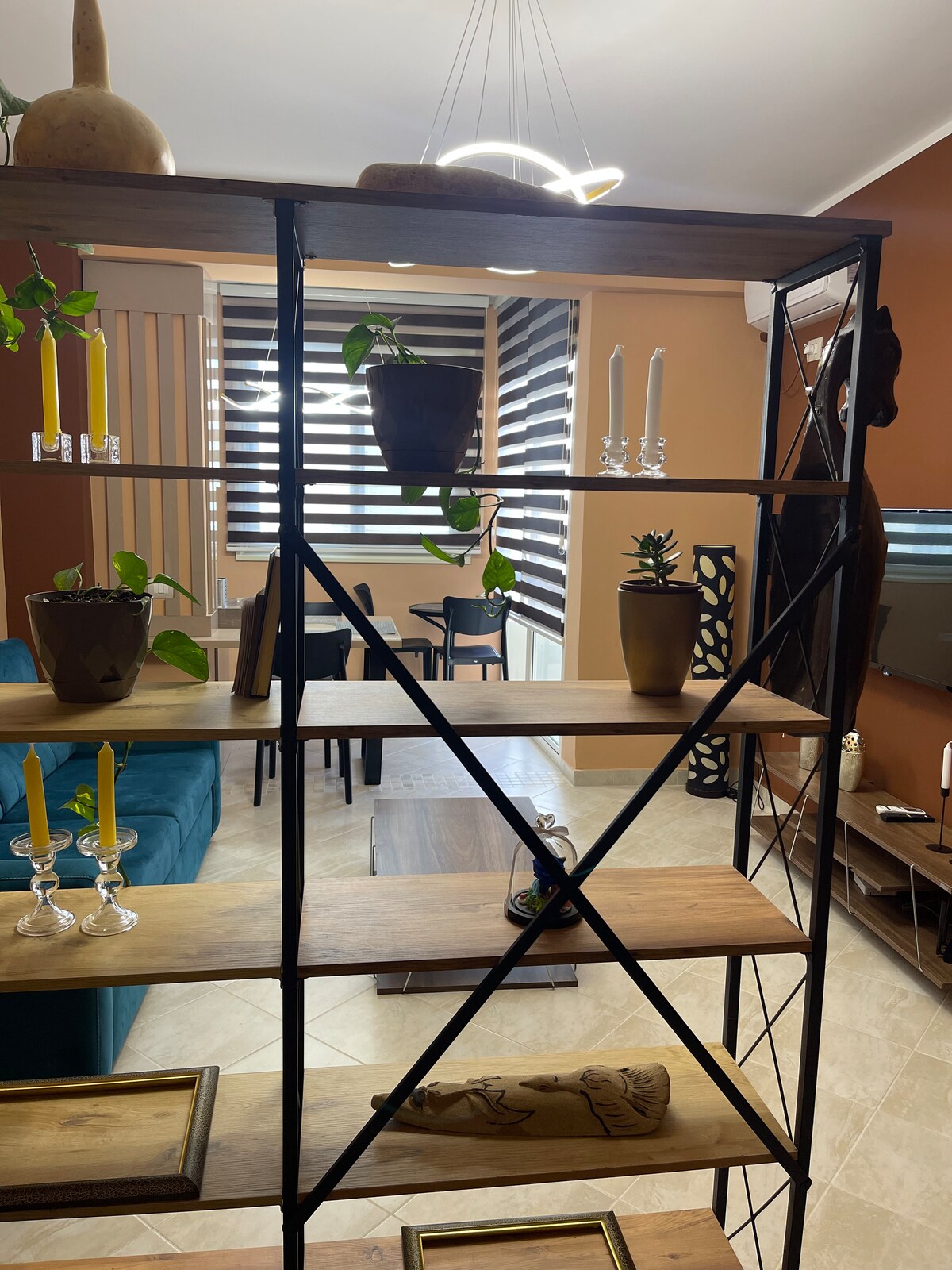 Listing 680859639685773587