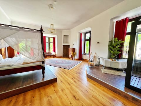 Luxury Wellness Suite in a Historic Castle