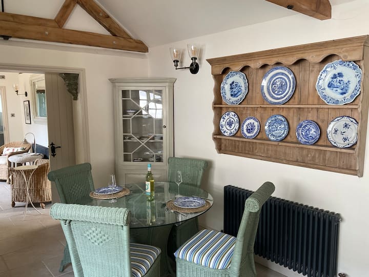 Beautiful Retreat In Converted Dairy Pets Welcome - Norfolk