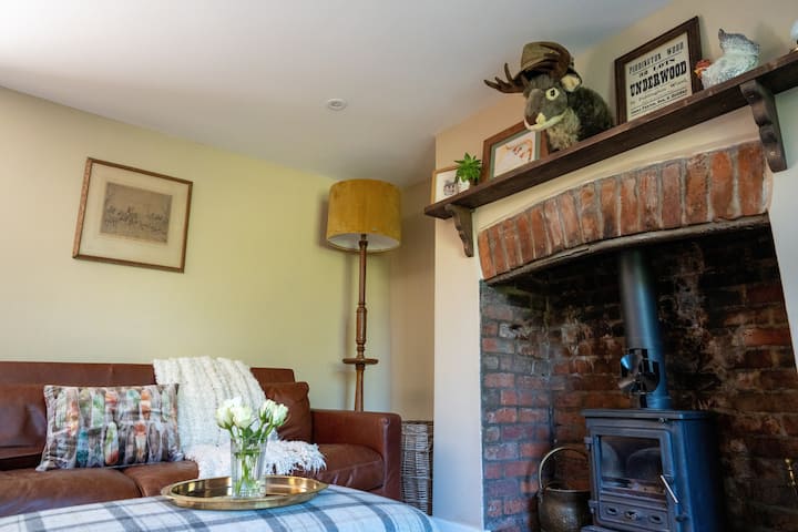 Cosy Country Cottage - 옥스퍼드셔