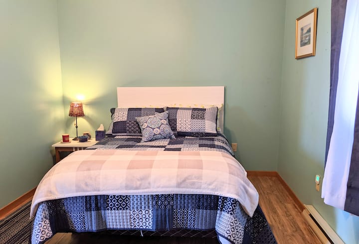 საძინებელი 1