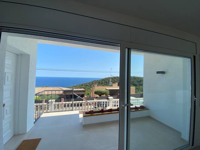 Impresionante Villa con vistas y piscina gallery image 3