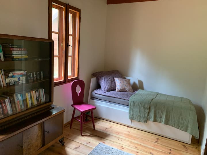 საძინებელი 3