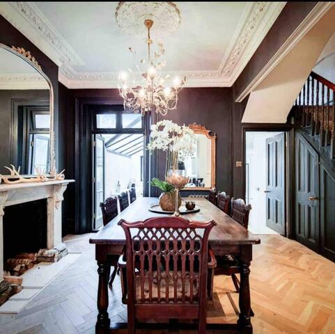 Stunning townhouse by the river gallery image 2