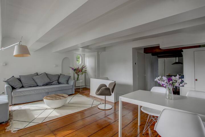 Luxurious 3 floor loft in the city centre gallery image 5