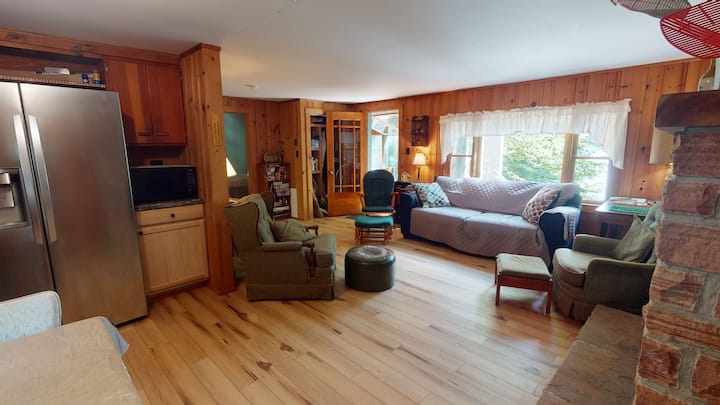 Adirondack Camp On 7 Acres W/ Private Beach! - Higley Flow State Park, Colton