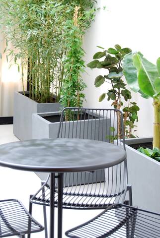 Exclusive designer apartment with outdoor area gallery image 3