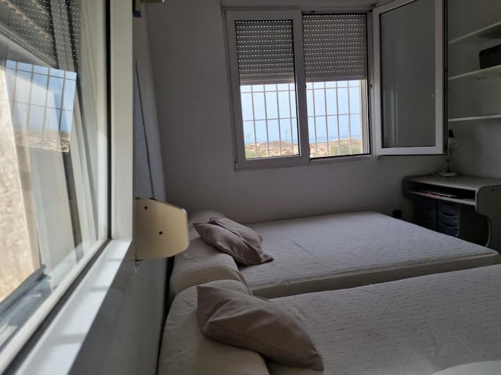 Ако предпочитате, отпуснете се между дюните и морето