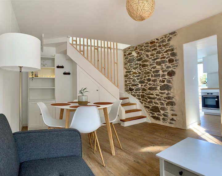 Petite Maison Avec Jardin Entièrement Rénovée - Saint-Malo