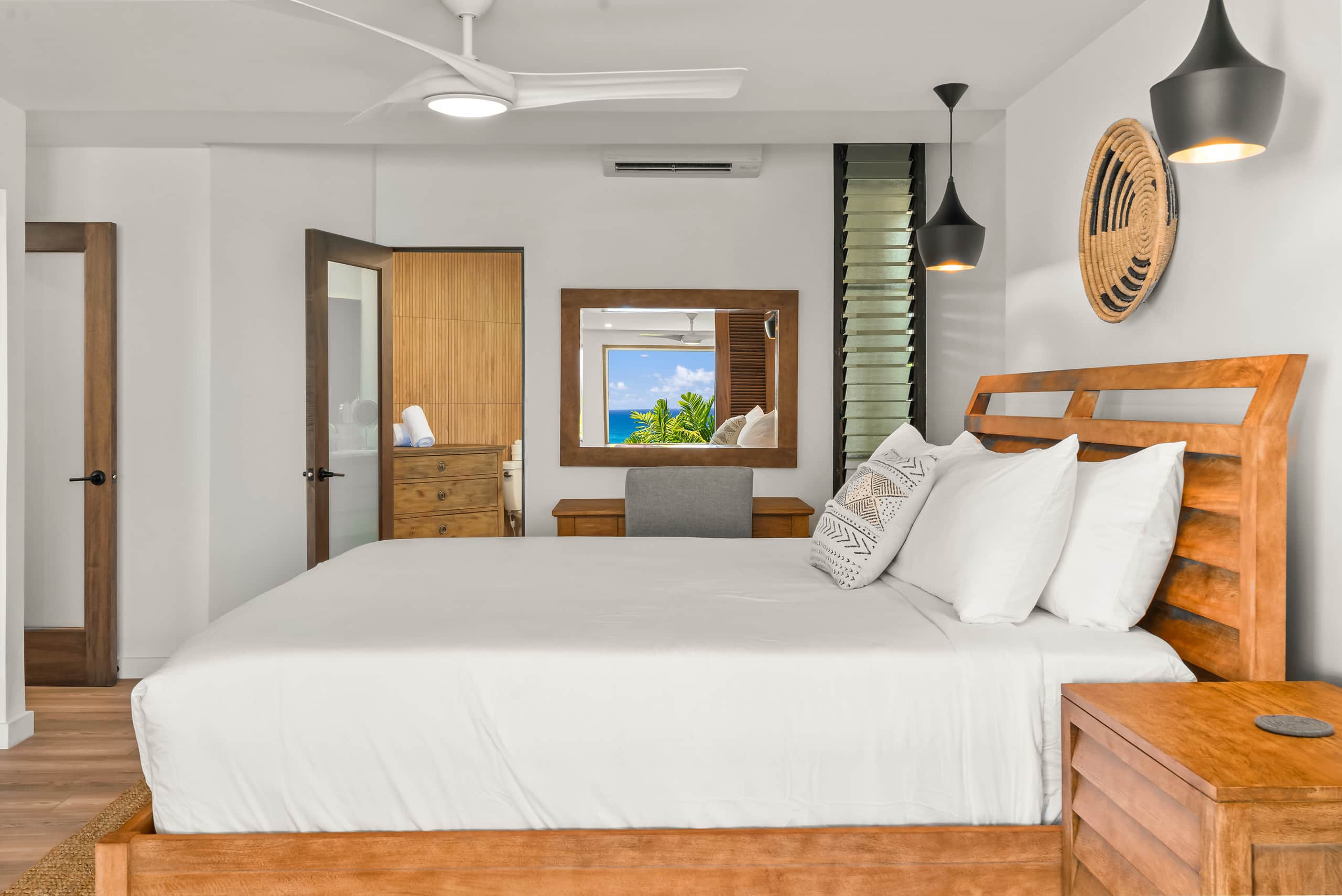 Condo in Princeville · ★4.94 · 2 bedrooms · 2 beds · 2 baths - Image 16
