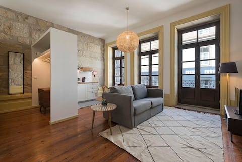 Mercado Premium Apartments #2F by DA'Home