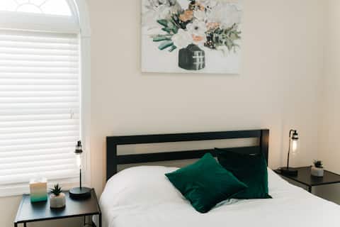 Spacious townhouse in Harrisonburg near university