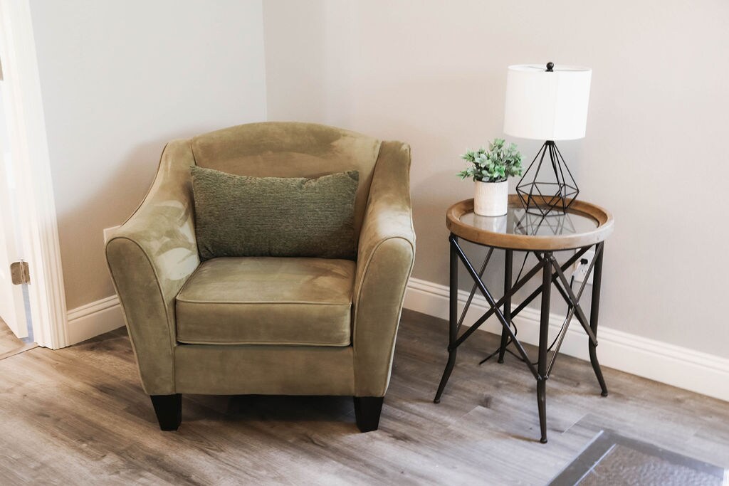 Kukaa katika chumba cha kulala cha Mwalimu