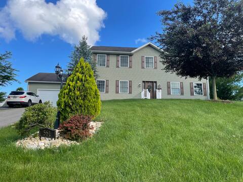 Family friendly home in a quiet neighborhood