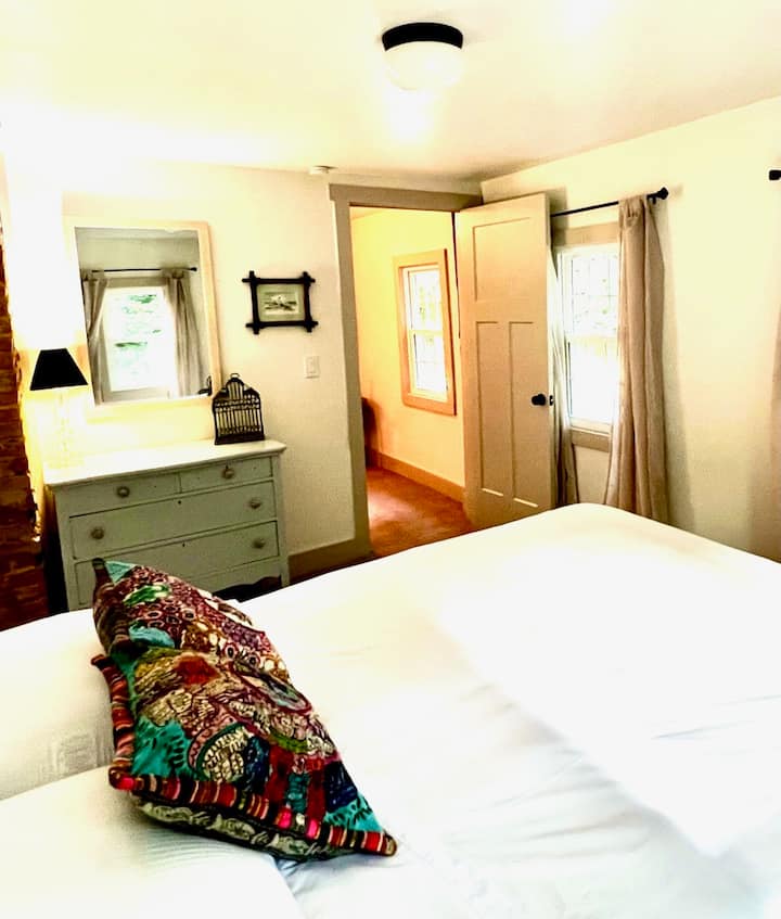 Დედოფლის ხის სუიტა
