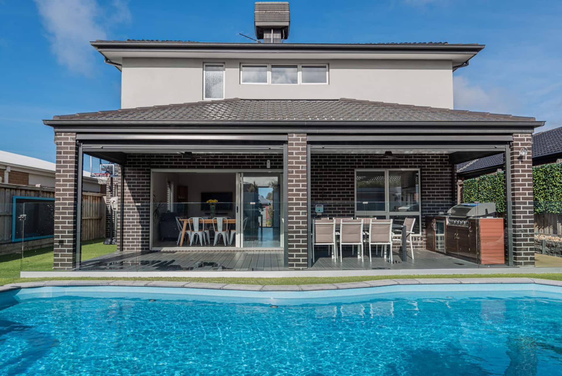 Holiday Dream family home with private pool and alfresco area in Torquay