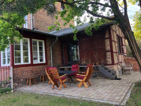 Romantic studio by the edge of the forest