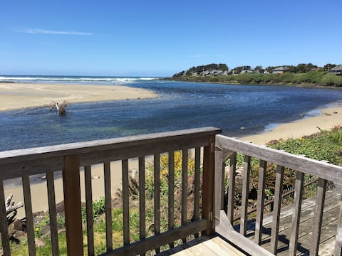 River & Oceanview! Fun for all ages, fenced yard!