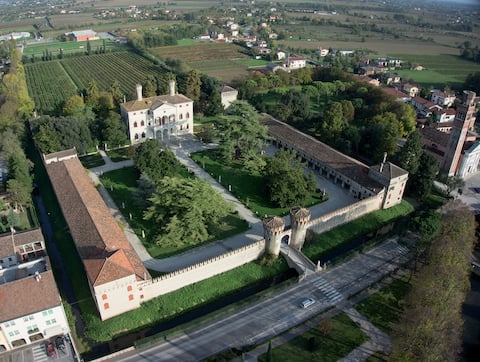 Italia: soggiorni in castelli | Airbnb