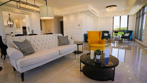 Executive Luxury 3 Bedroom Panoramic Apartment