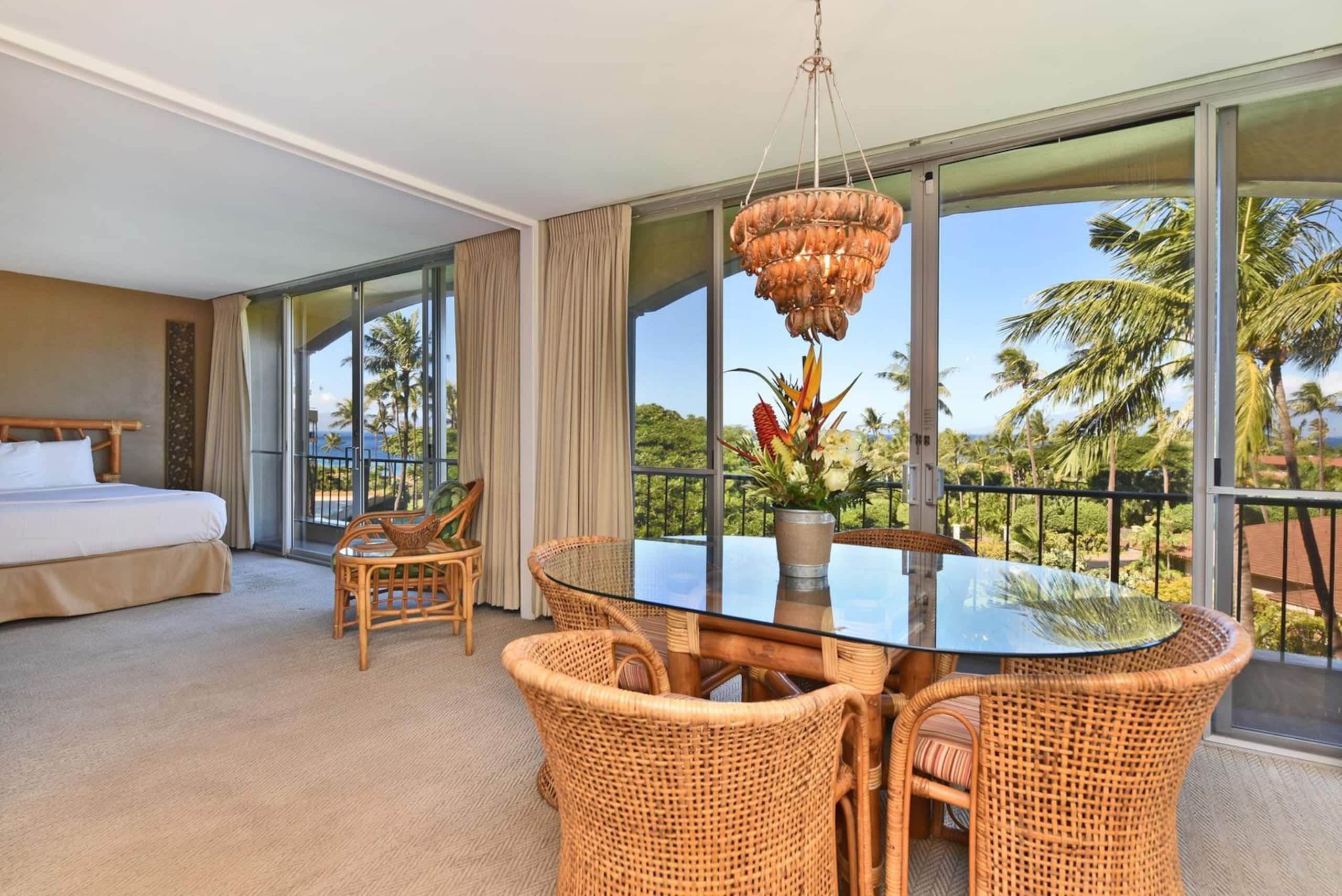 Resort in Lahaina · ★5.0 · 1 bedroom · 2 beds · 1 private bath - Image 25