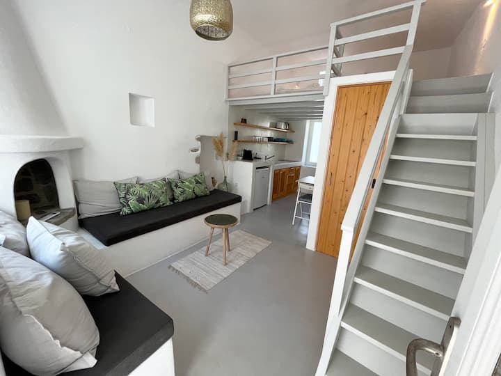 Cycladic Modern Apartment In The Heart Of Parikia - Paros