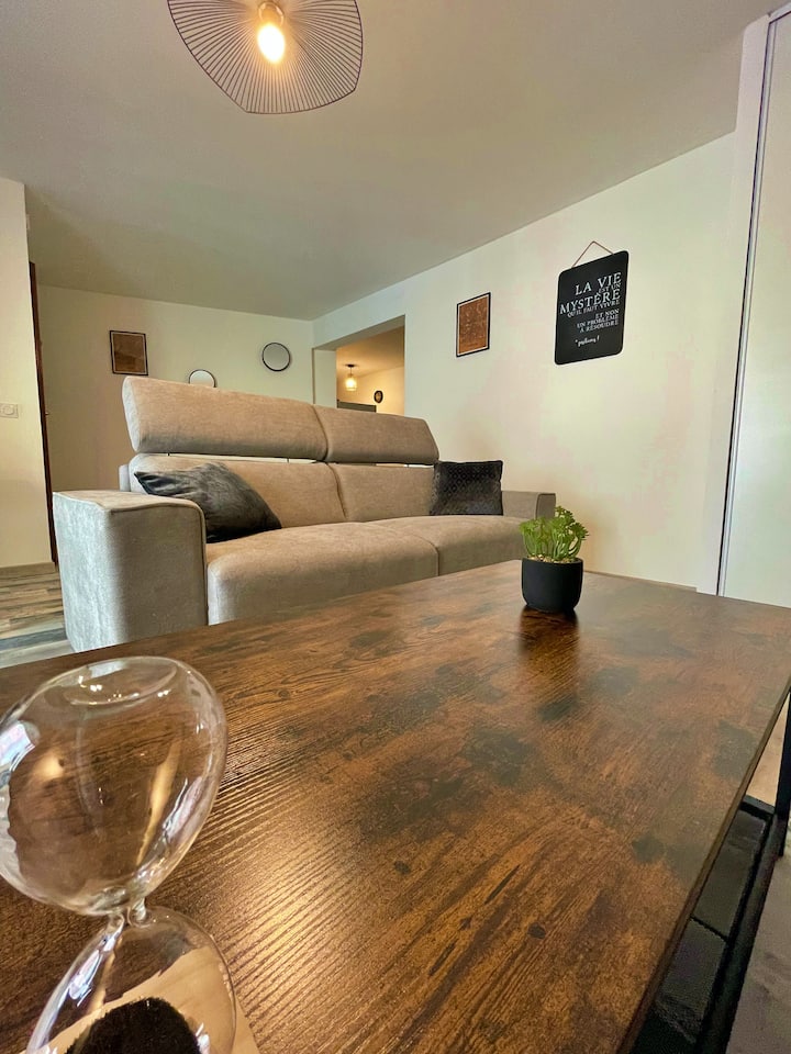 Style Loft Industriel, Tout éQuipé, Proche Centre - Draguignan
