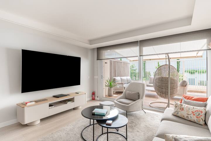 New flat with swimming pool gallery image 5