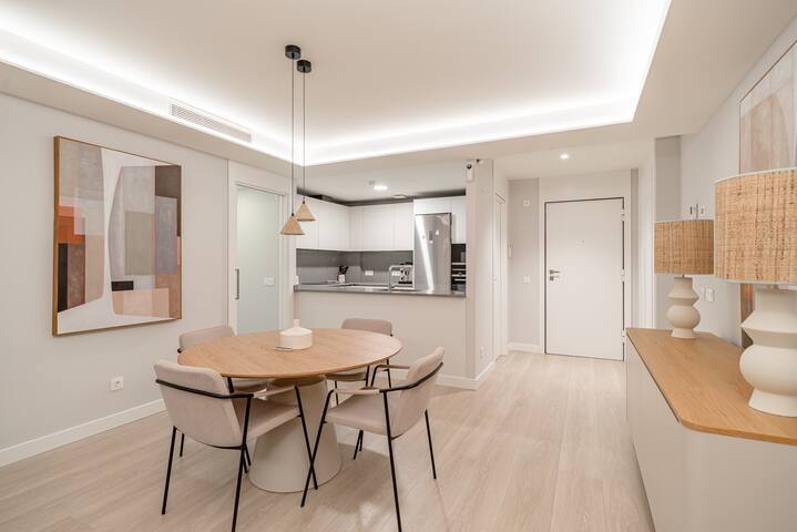 New flat with swimming pool gallery image 4