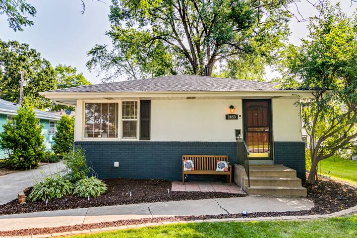 5 Br Craftsman Charmer..walk to St Anthony Village gallery image 4