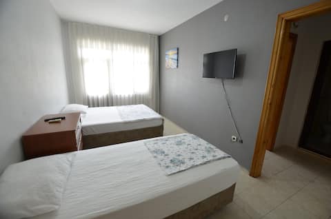 Spacious 1+1 With Balcony, Up To 7 Guests