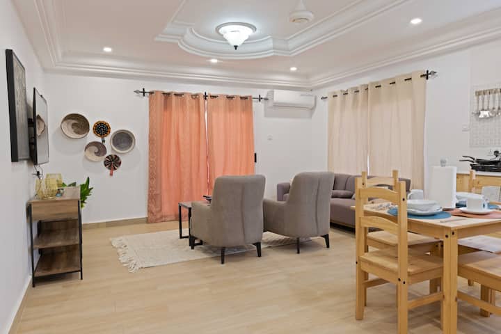 Luxury 1 Bedroom Apartment | Wi-fi | Senegambia - Gambia