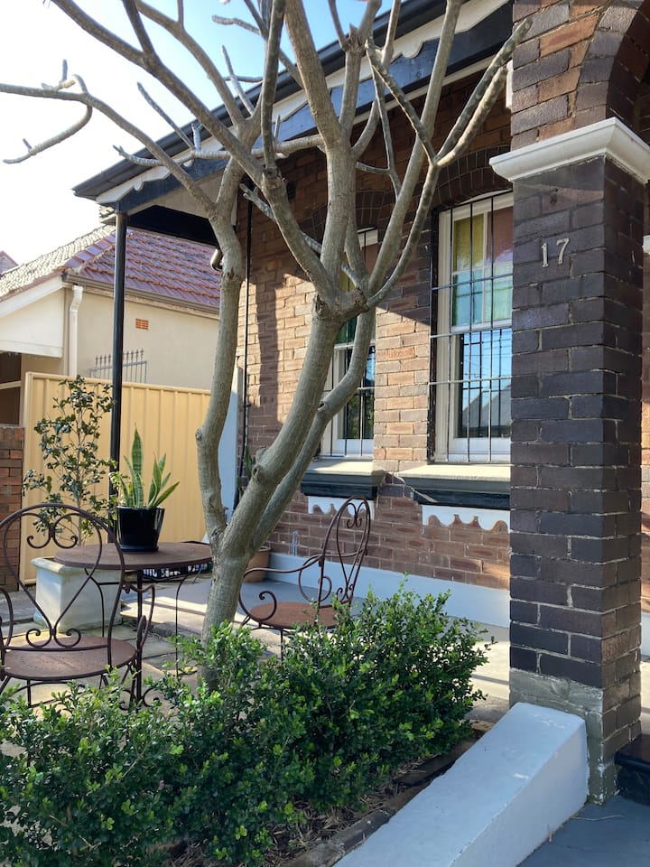 Sydney Holiday Rentals & Homes - New South Wales, Australia | Airbnb