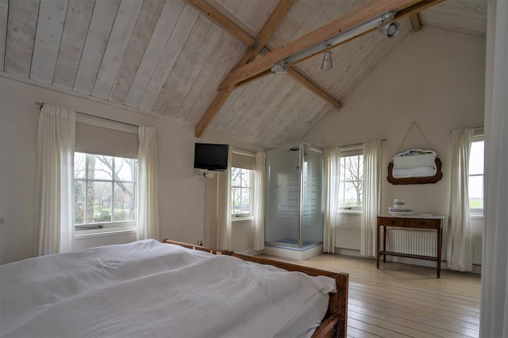 Главна спалня