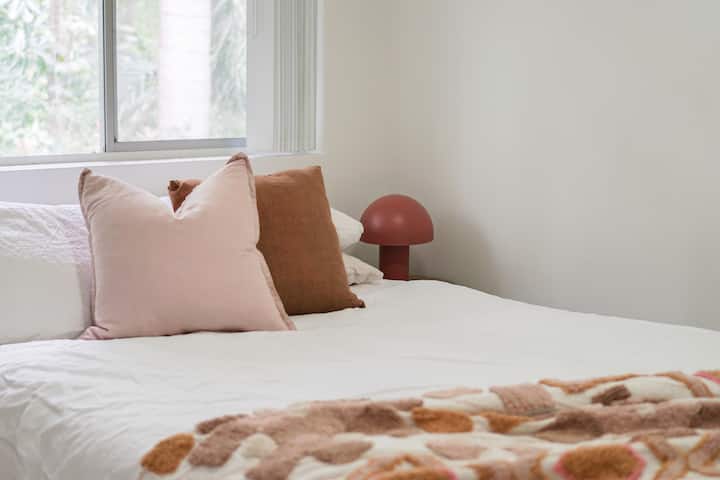 غرفة النوم 2