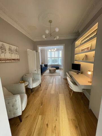 Beautiful 4 bedroom House in Clapham gallery image 4